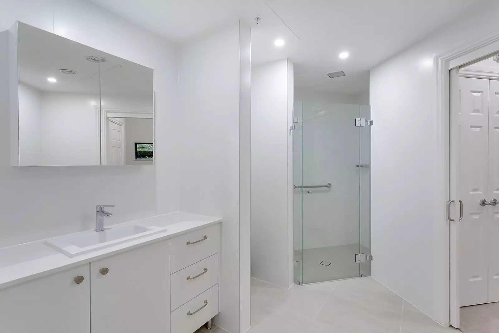 213/10 Minkara Road Bayview, NSW 2104