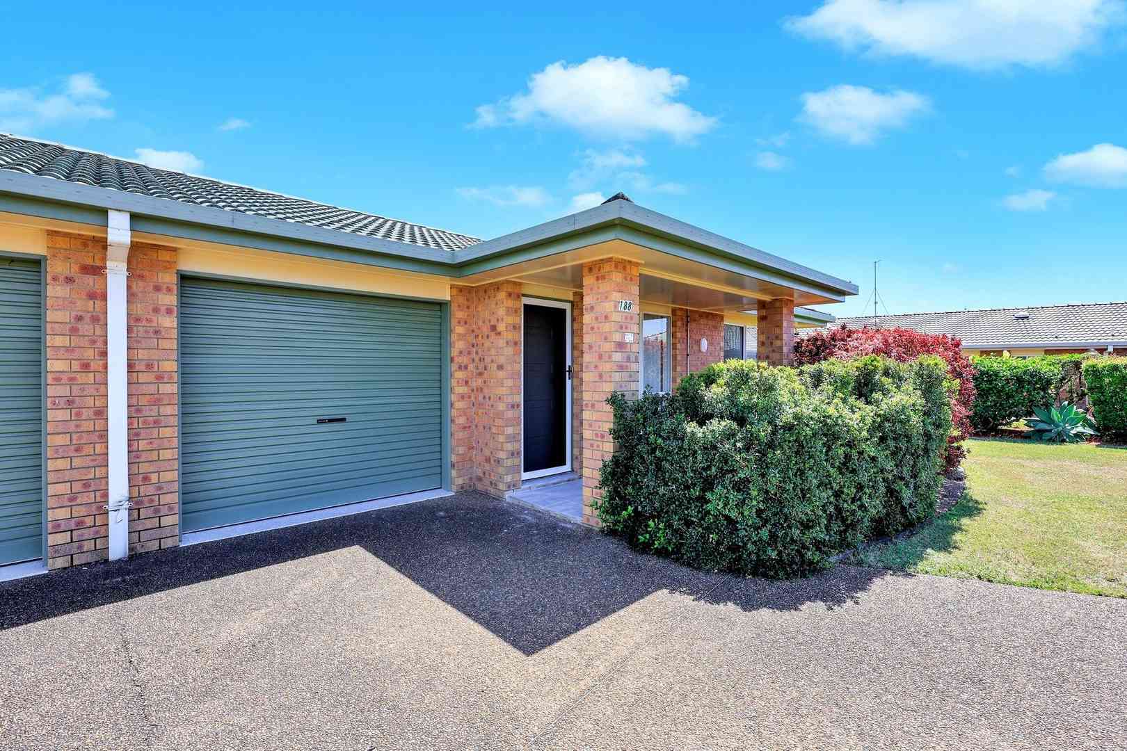 Private Garden Surrounds