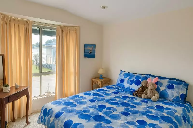 Welcoming Over 55's Community Coastal Living