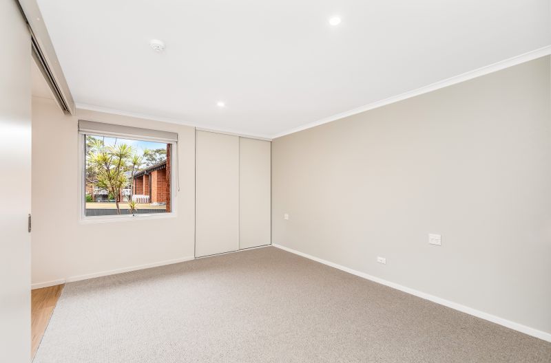 Ramp Access - Upper Level Unit!