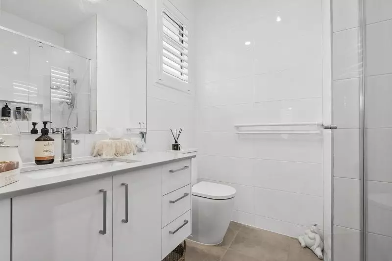 Striking Modern Haven in a Vibrant Lifestyle Community