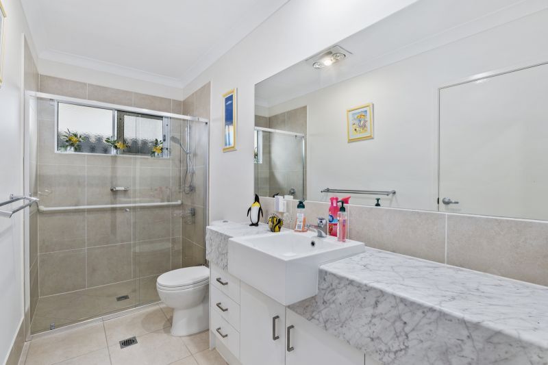 Stunning Two Bedroom Home Overlooking Bushland