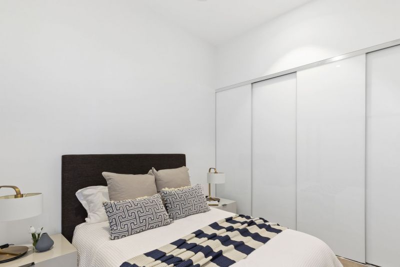 Comfortable living in the heart of Springfield