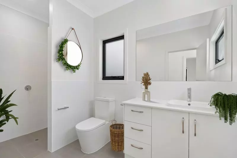 Your waterfront lifestyle awaits!