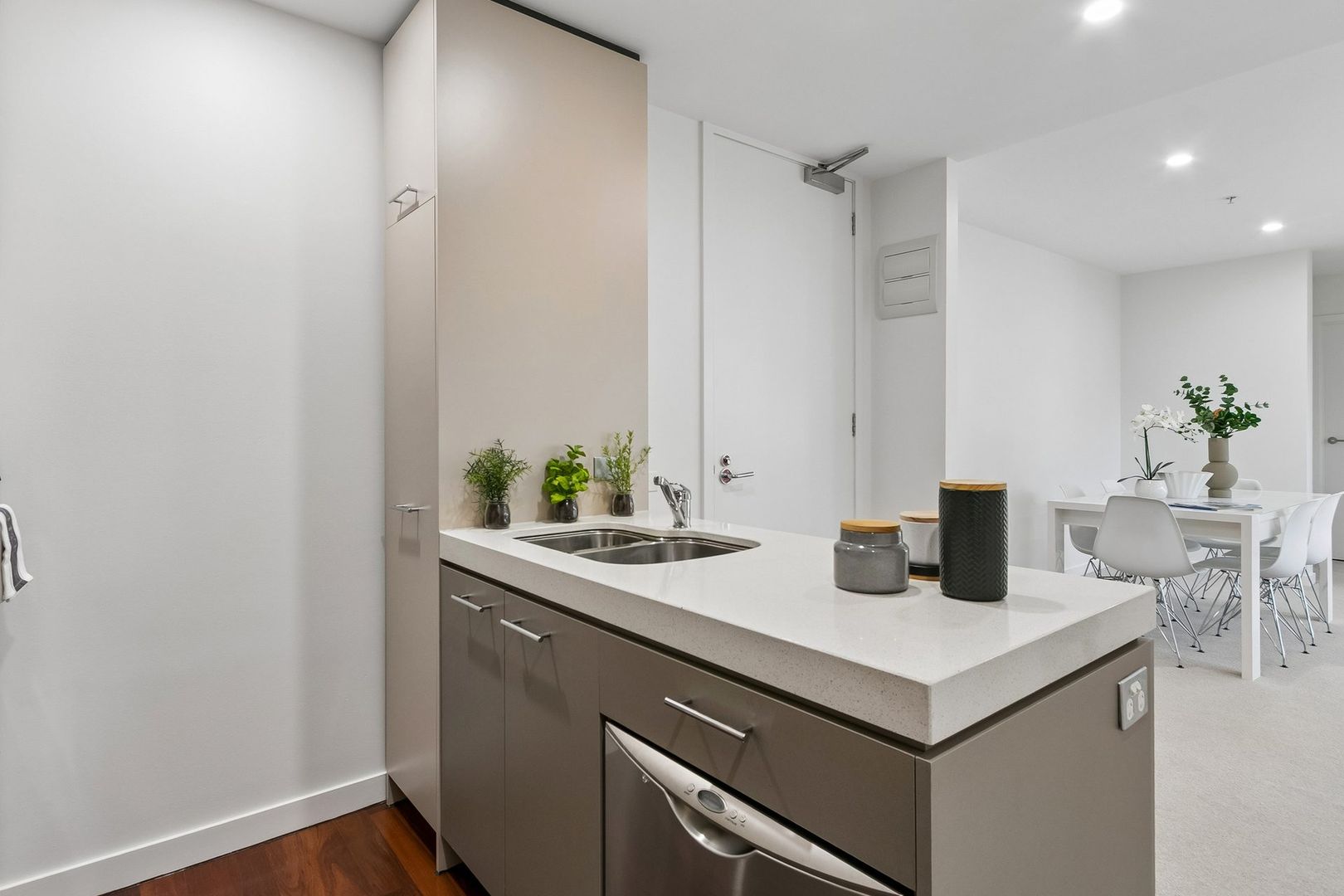 Renovated Bayside Living