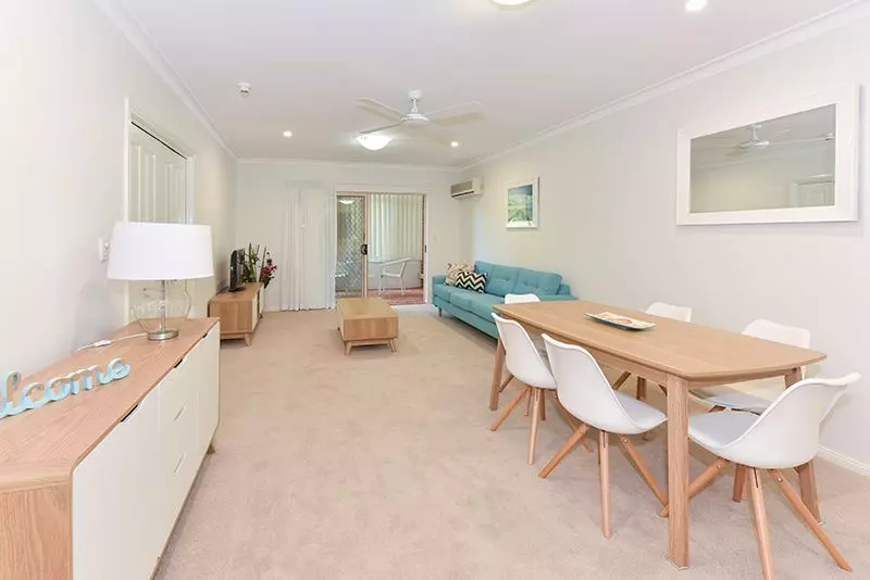 Charming ground floor one-bedroom apartment