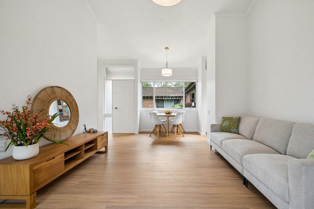51| Fully renovated, north-facing two-bedroom bungalow