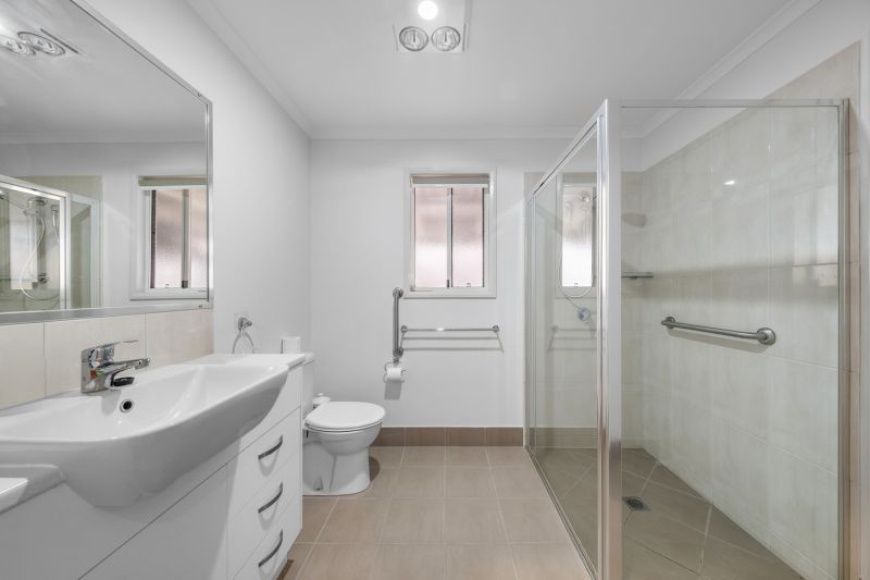 Easy, Community Living!