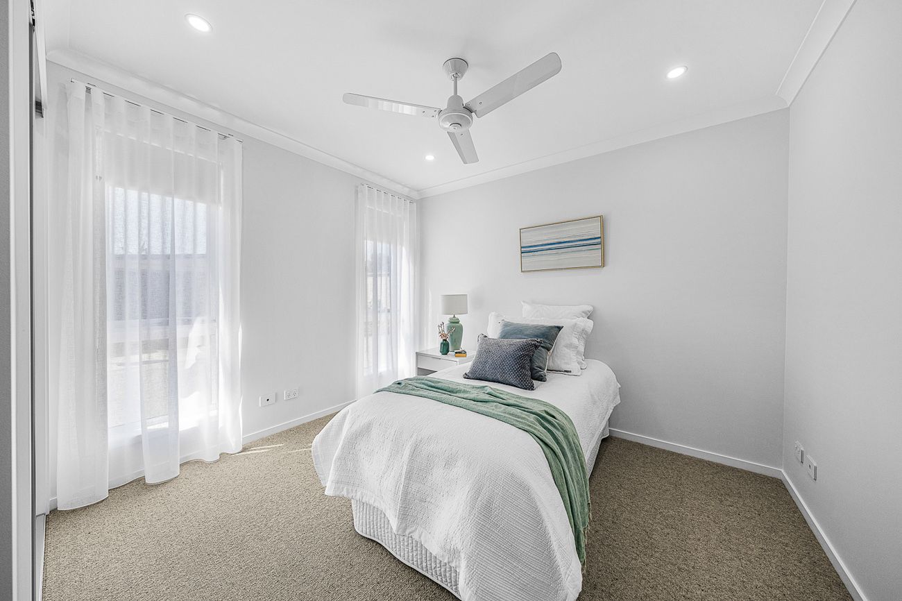 10 Colonial Dr | Brand new build with impressive inclusions