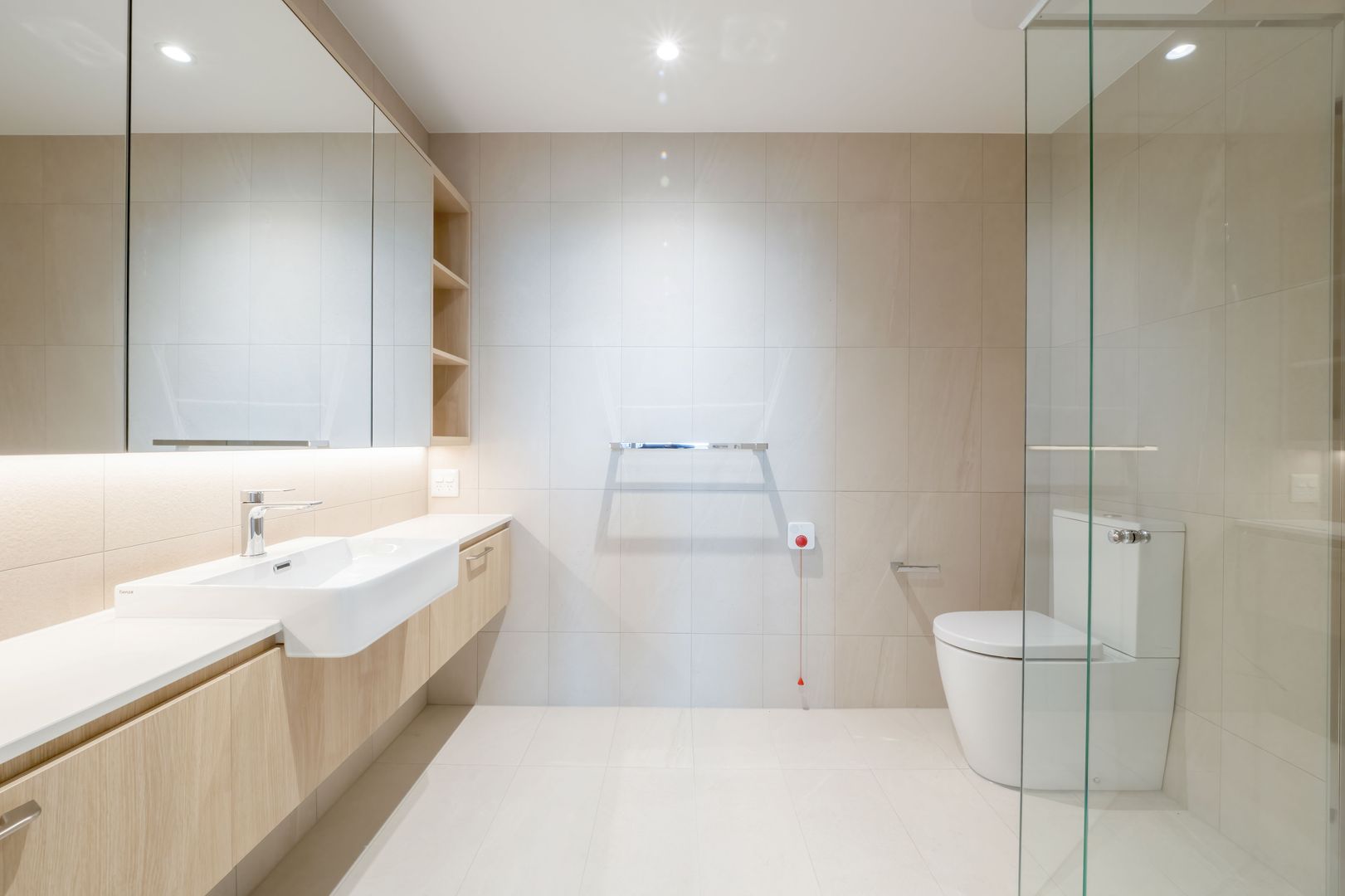 Stylish Two-Bedroom Apartment with Northern Views - P311