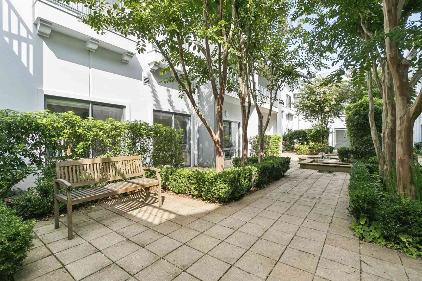 Delightful one-bedroom apartment on the ground floor