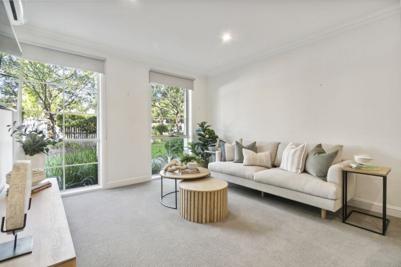 Spacious one-bedroom first-floor apartment