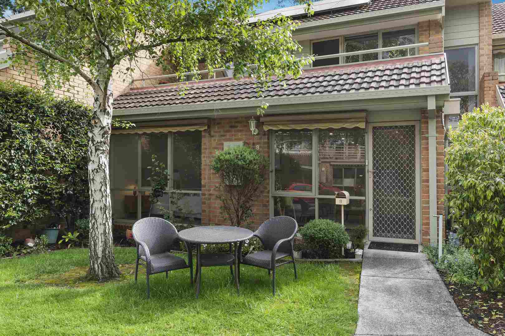 Eltham's Best Independent Living Unit!