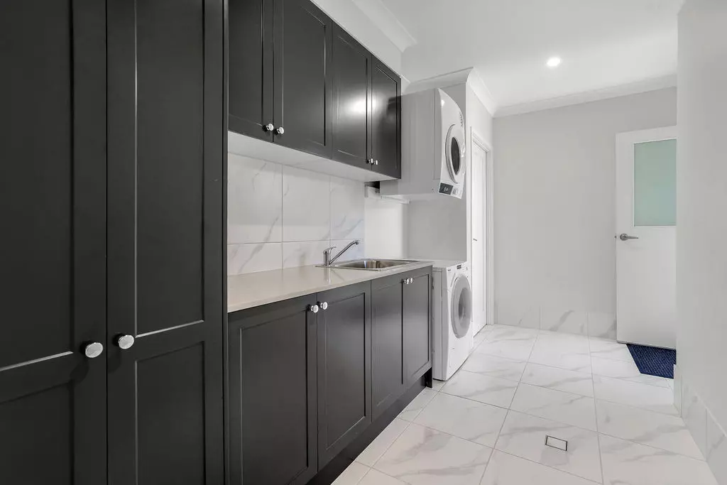 Palm Lake Resort Beachmere Bay