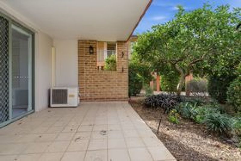 Rare 3-Bedroom Ground-Level Unit Close to Everything