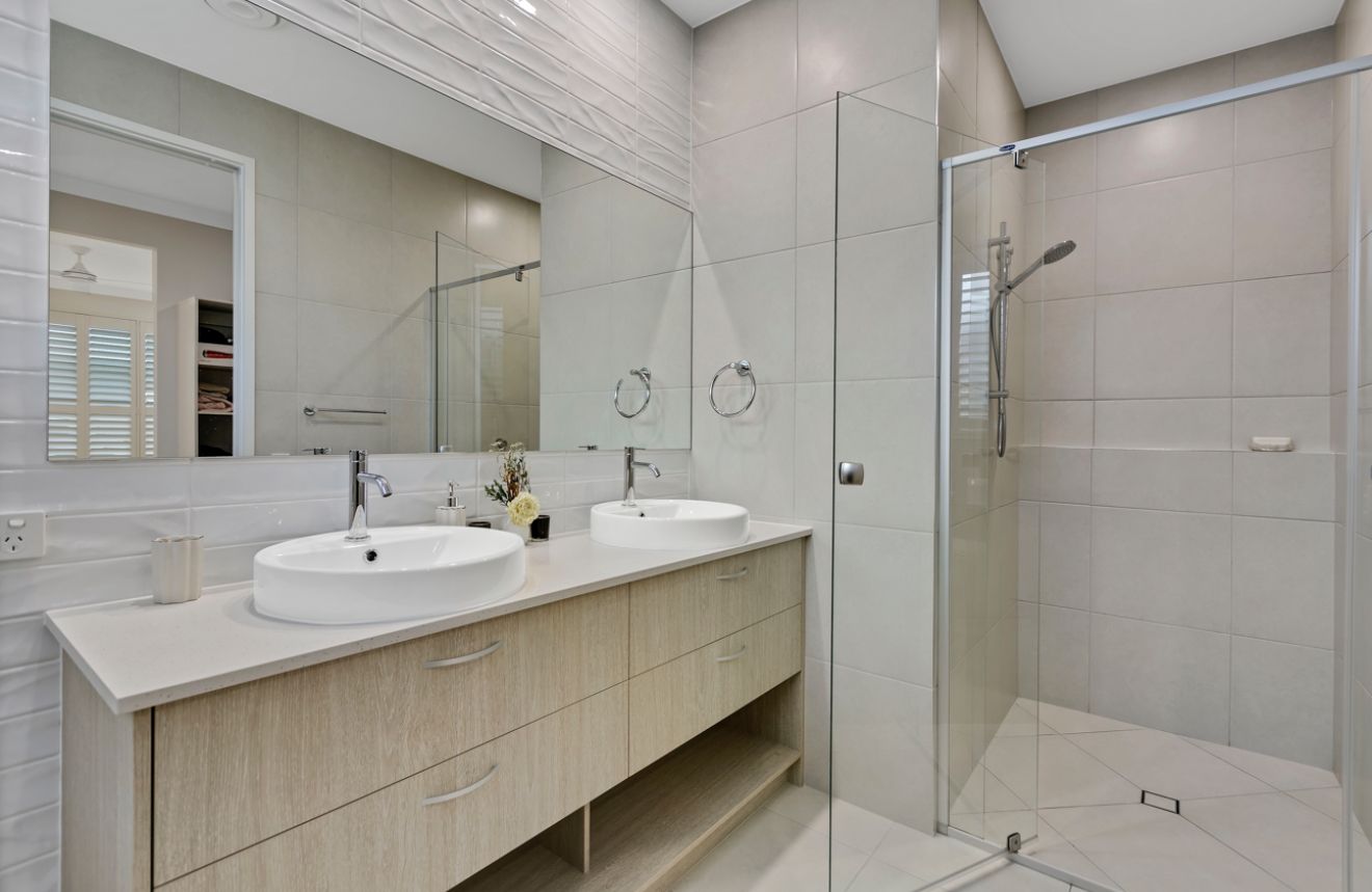 Halcyon Nirimba - Home 240 - Over 50’s Luxury Resort (Sorrento design)