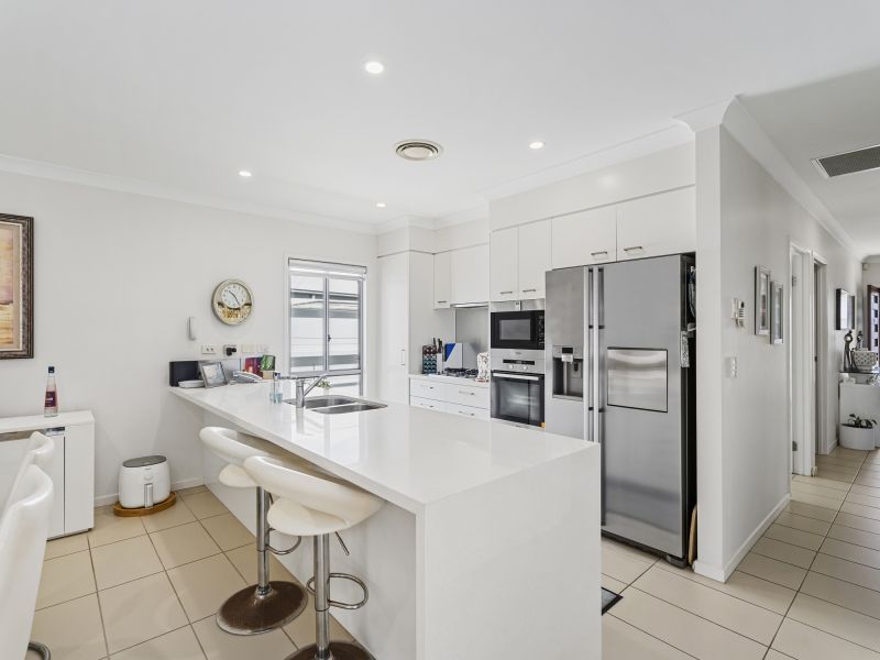 Site 127 - Established Special