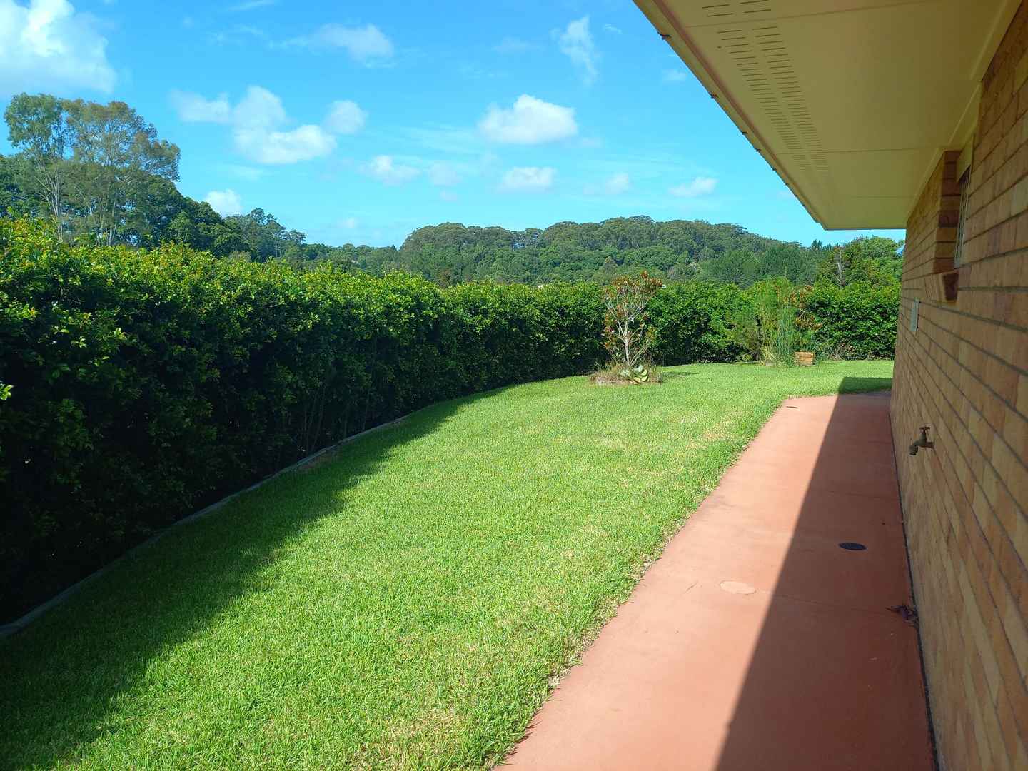 For sunlight enthusiasts! Unit 46 Palmwoods Garden Village