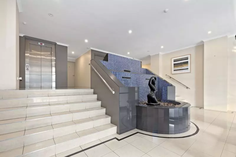 Central Spacious Living, with Resort-Style!