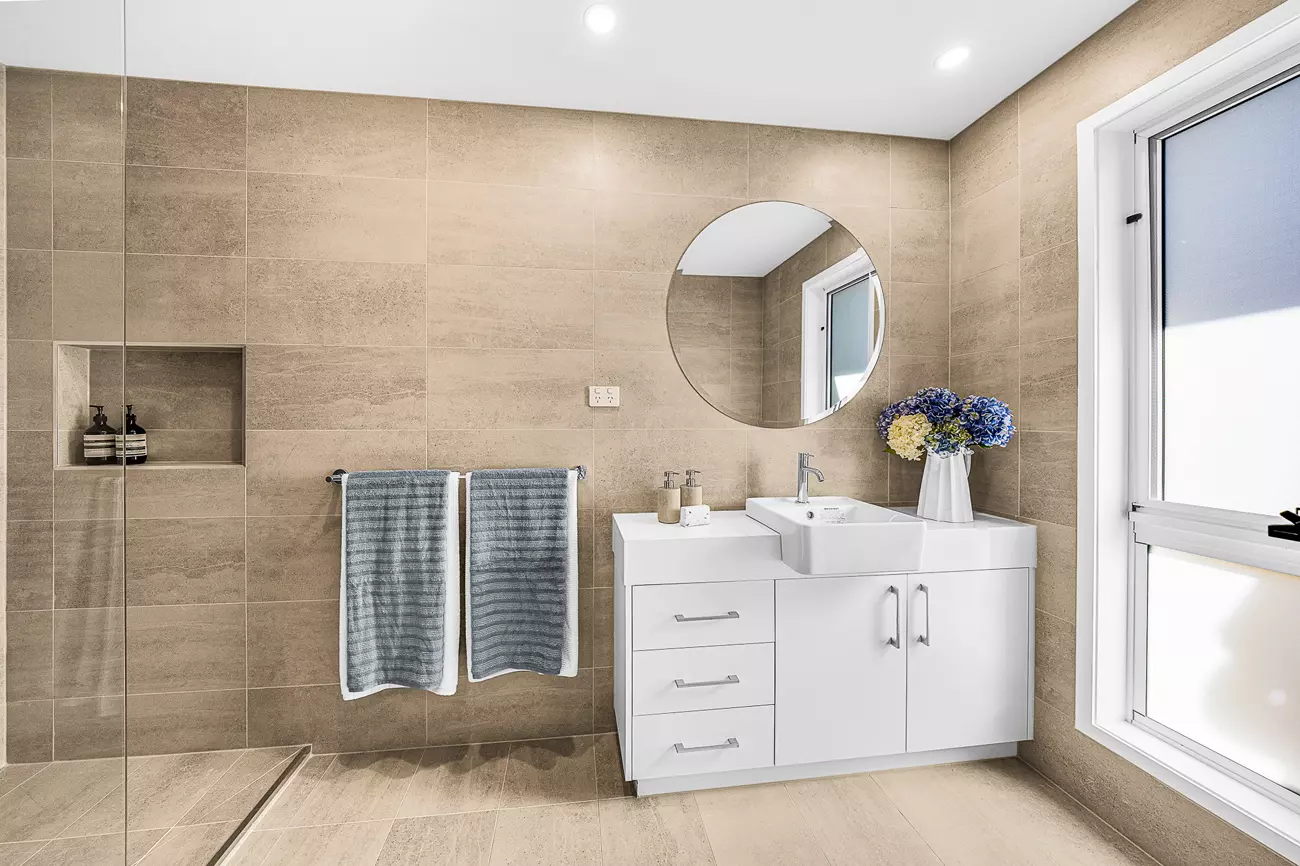 10 Colonial Dr | Brand new build with impressive inclusions