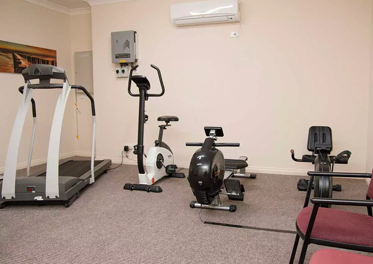 Move-In Ready Apartment with Upstairs Balcony and Fresh Updates