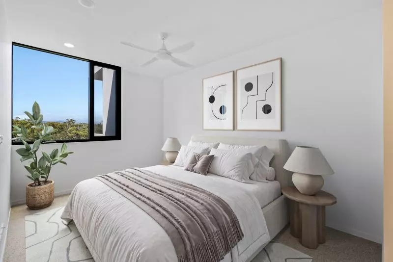 5th floor penthouse views over golf course