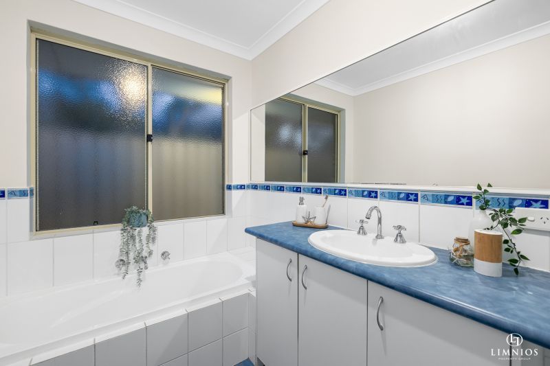 Stylish and Spacious Family Home on a big Land!