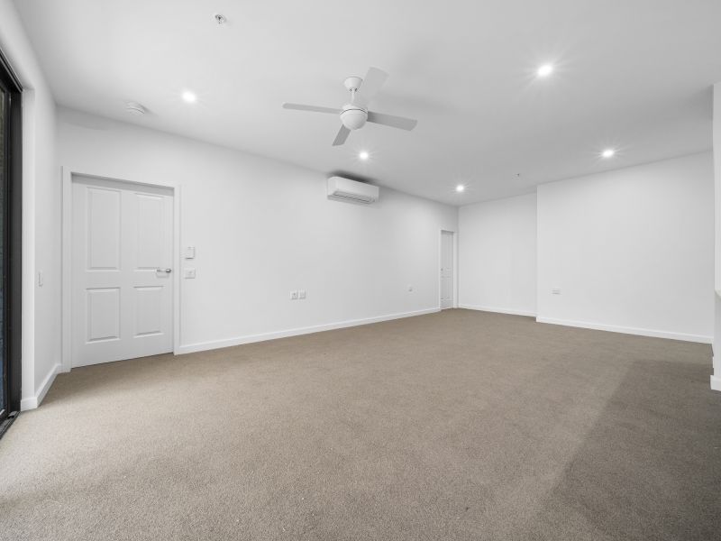 Spacious Living, Second Floor Position