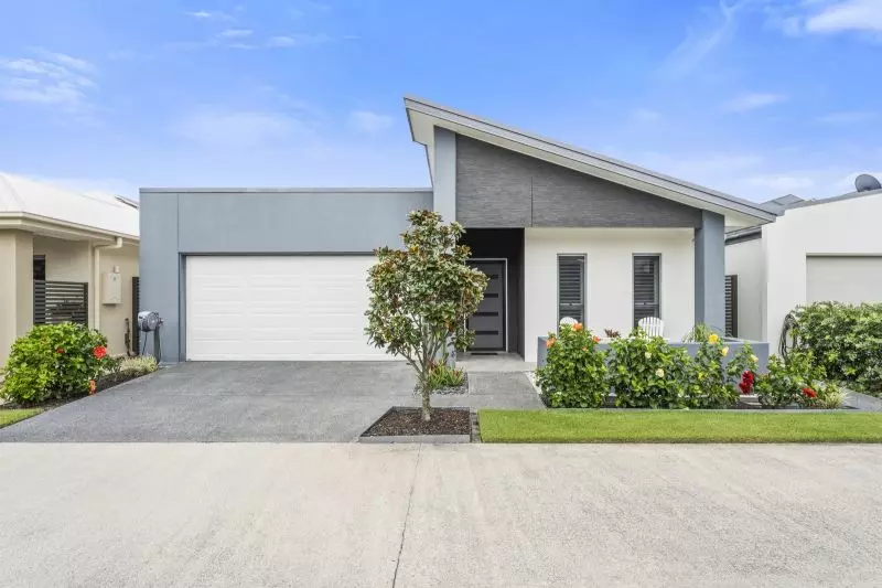 Site 100 - Established Atoll