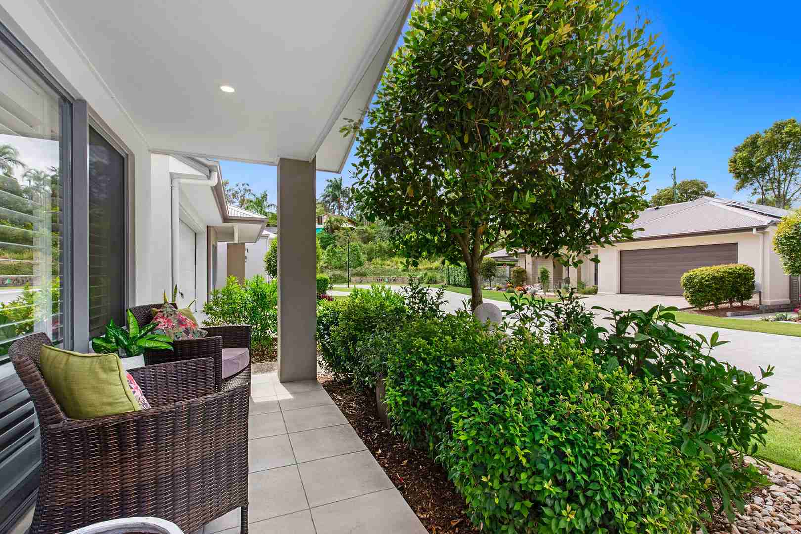 V198 Halcyon Lakeside - Relax, Live, Laugh!