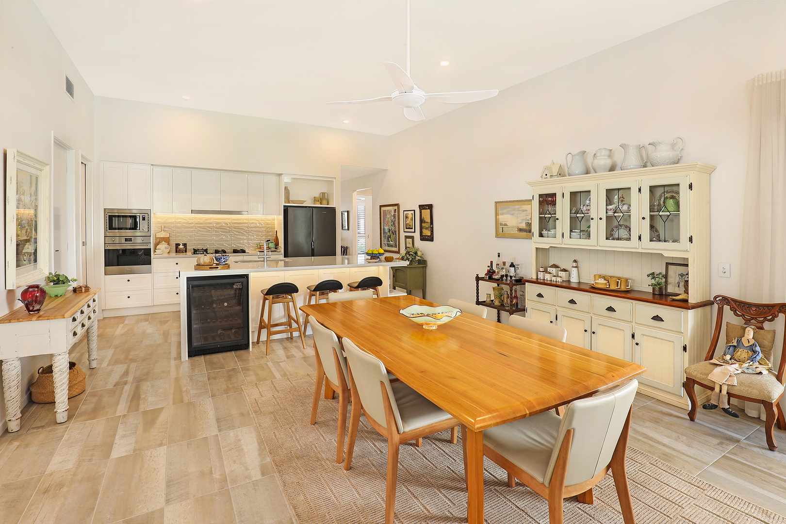 Not Just a Villa, It’s the Gem Life Pinnacle! - V98 GemLife