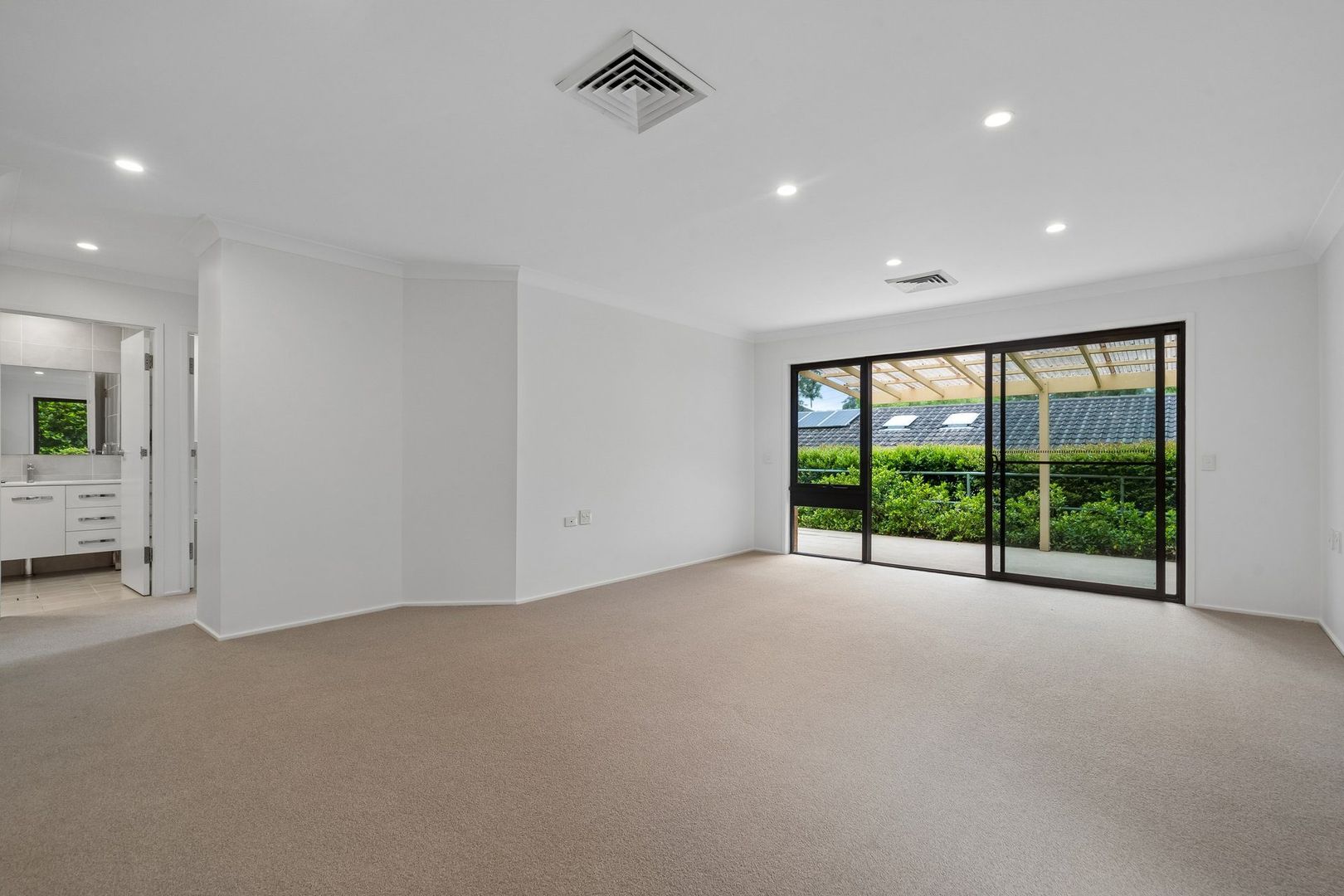 A Private Retreat with Space to Enjoy