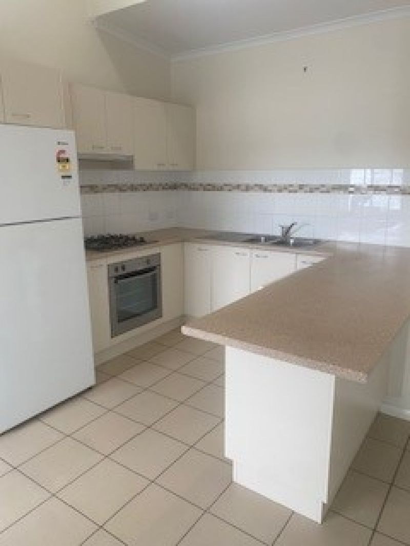 Neat & Tidy 2 Bedroom Home with carport