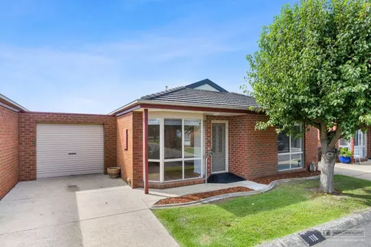 Fully Refurbished Retirement Living!