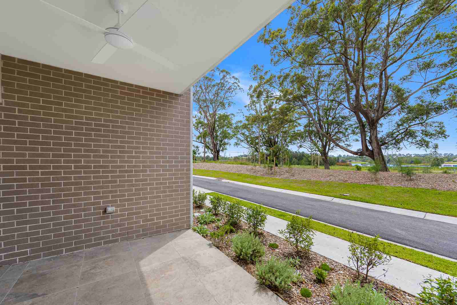 003 Spoonbill Avenue/33 Shearwater Drive, Shortland, NSW 2307