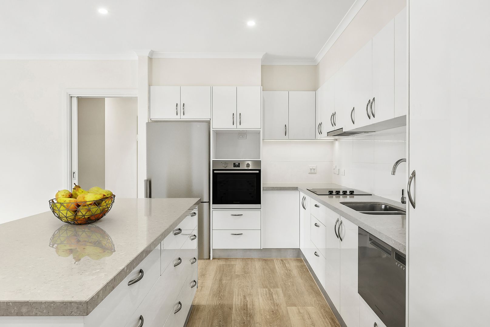 76/8 Pottage Circuit Macleod, VIC 3085