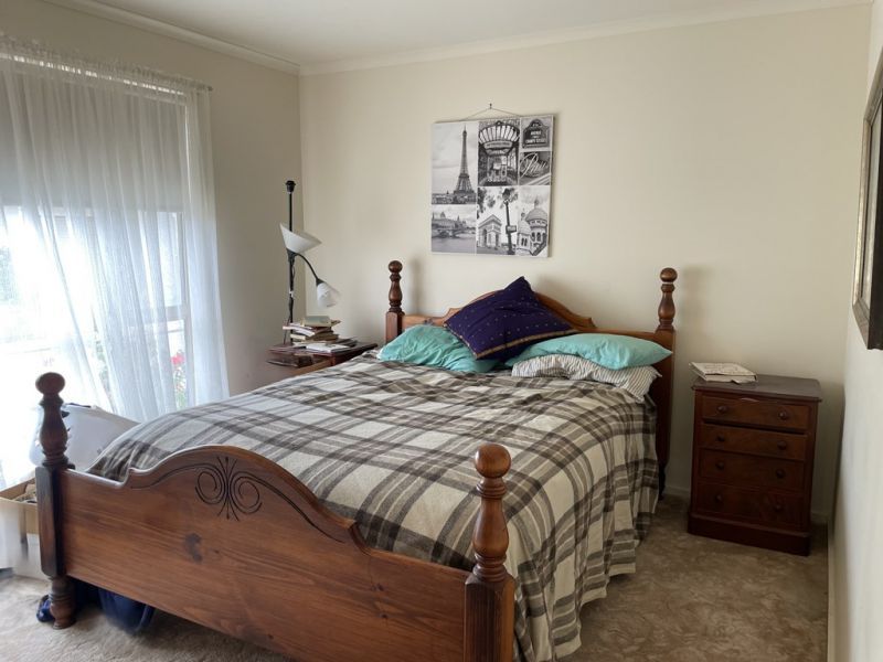 Centrally positioned