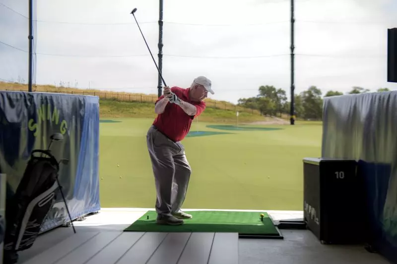 Oversized 3-bed apartment with district view