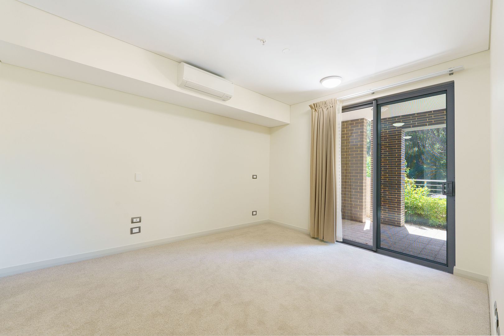 12/17 Segrave Street, Gwelup, WA 6018