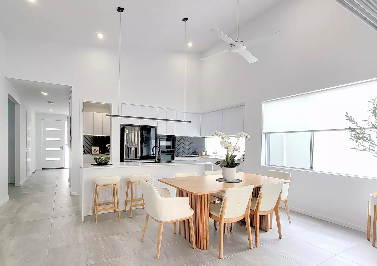 Halcyon Promenade - Established modern and elegant home