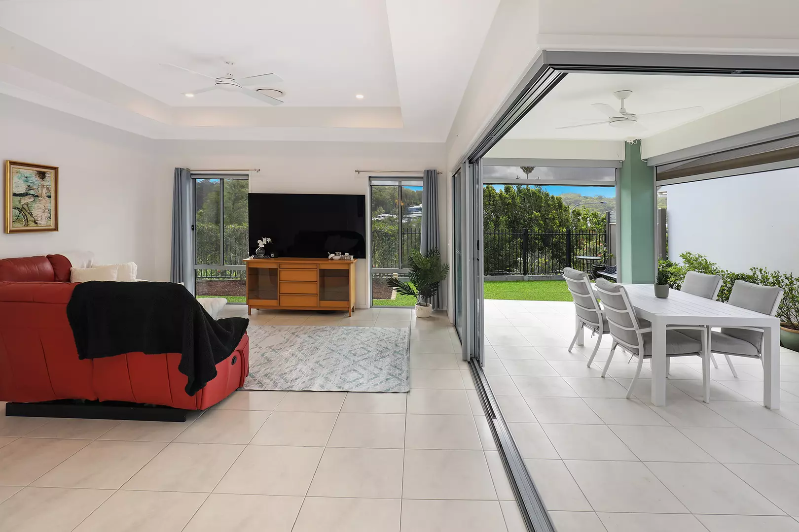 Elevation, Outlook, Presentation! - V207 Halcyon Lakeside