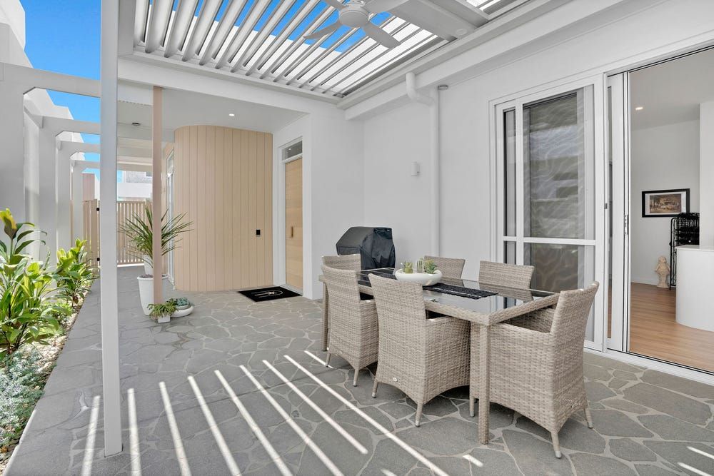 Mesquite by Palm Lake Resort Pelican Waters