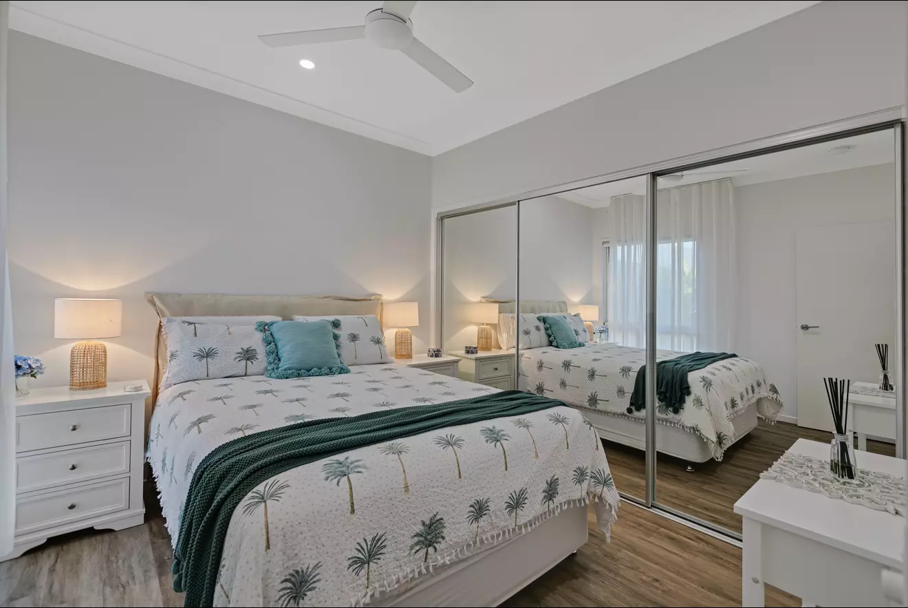 Halcyon Nirimba - Home 142 - Over 50's Luxury Resort (Sorrento Design)