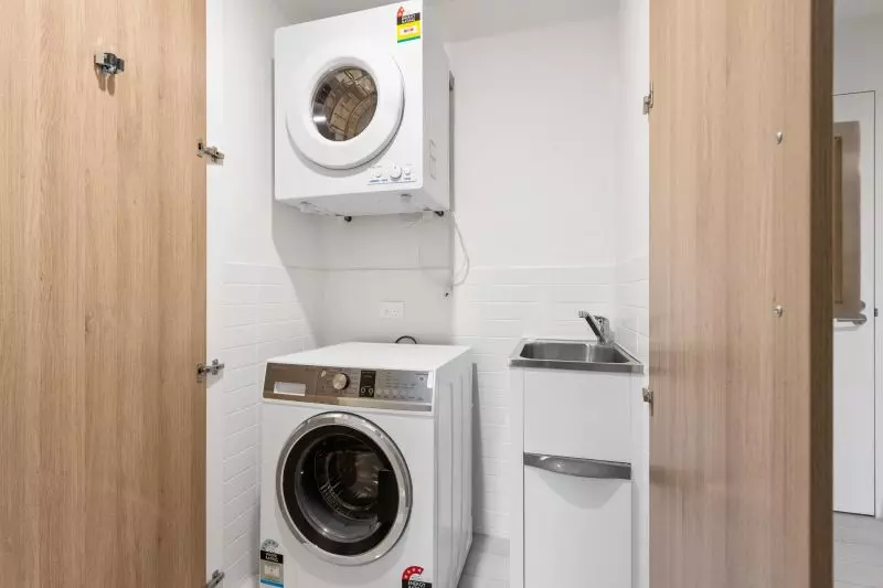 Great Outlook and Stylish Living!