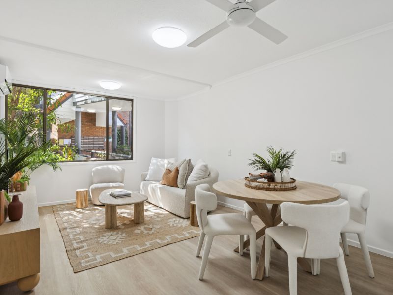 Low maintenance one-bedroom apartment in prime location