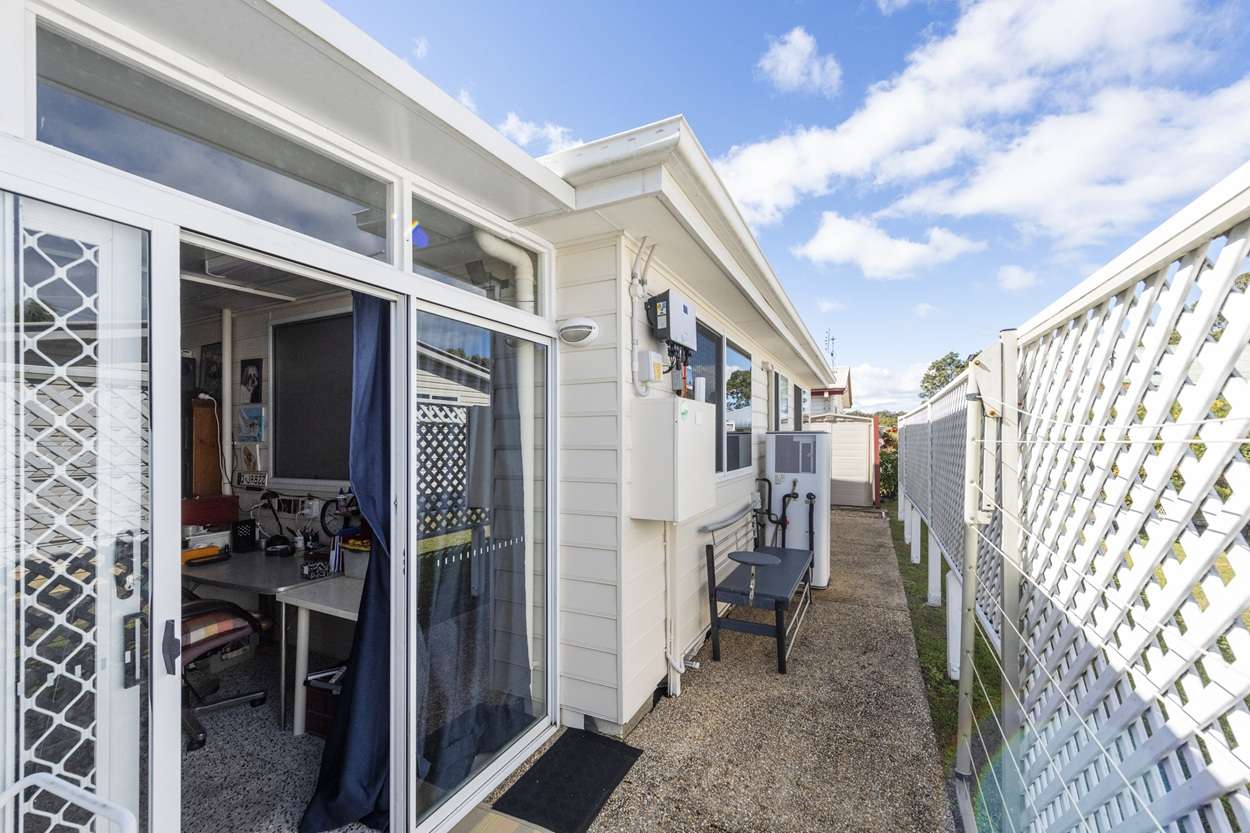 Spacious, Sunlit and Beautifully Presented