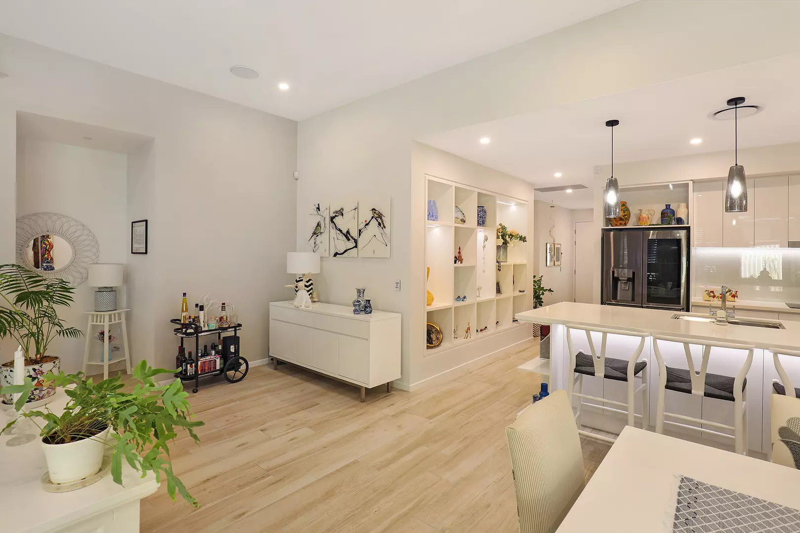 The Good Life is Waiting for YOU! - V90 GemLife 