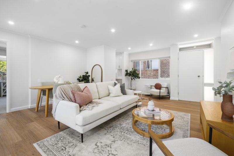 UNDER OFFER - Welcome to your new sanctuary! Charming home in serene Northern Beaches