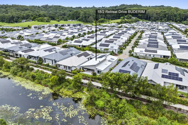 Exquisite Lakeside Property