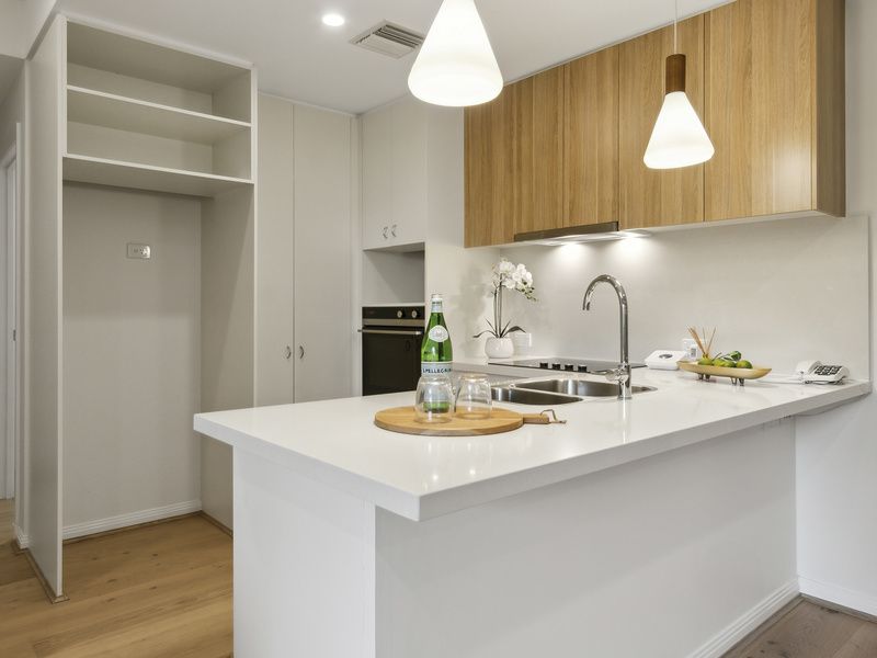 Light & Bright Apartment with Delightful Garden Outlook – Enquire Today!